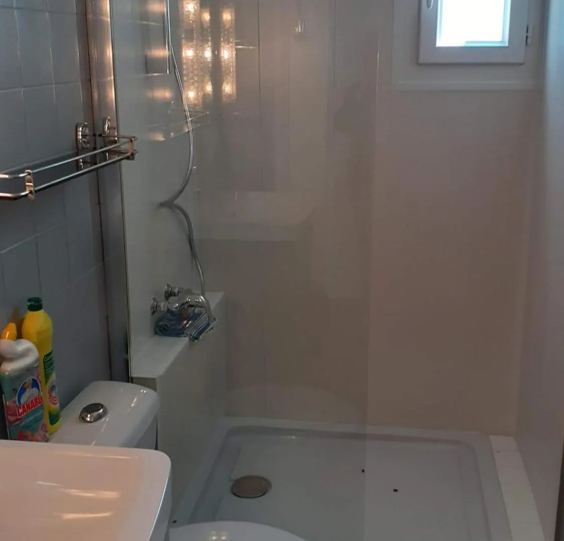 Apartment Studio A La Campagne Chateauneuf-du-Pape France