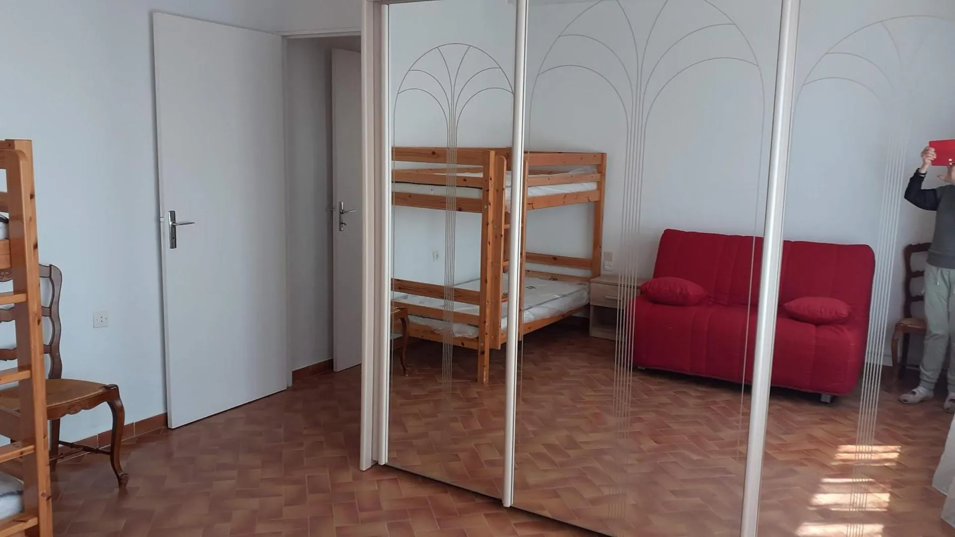 Apartment Studio A La Campagne Chateauneuf-du-Pape